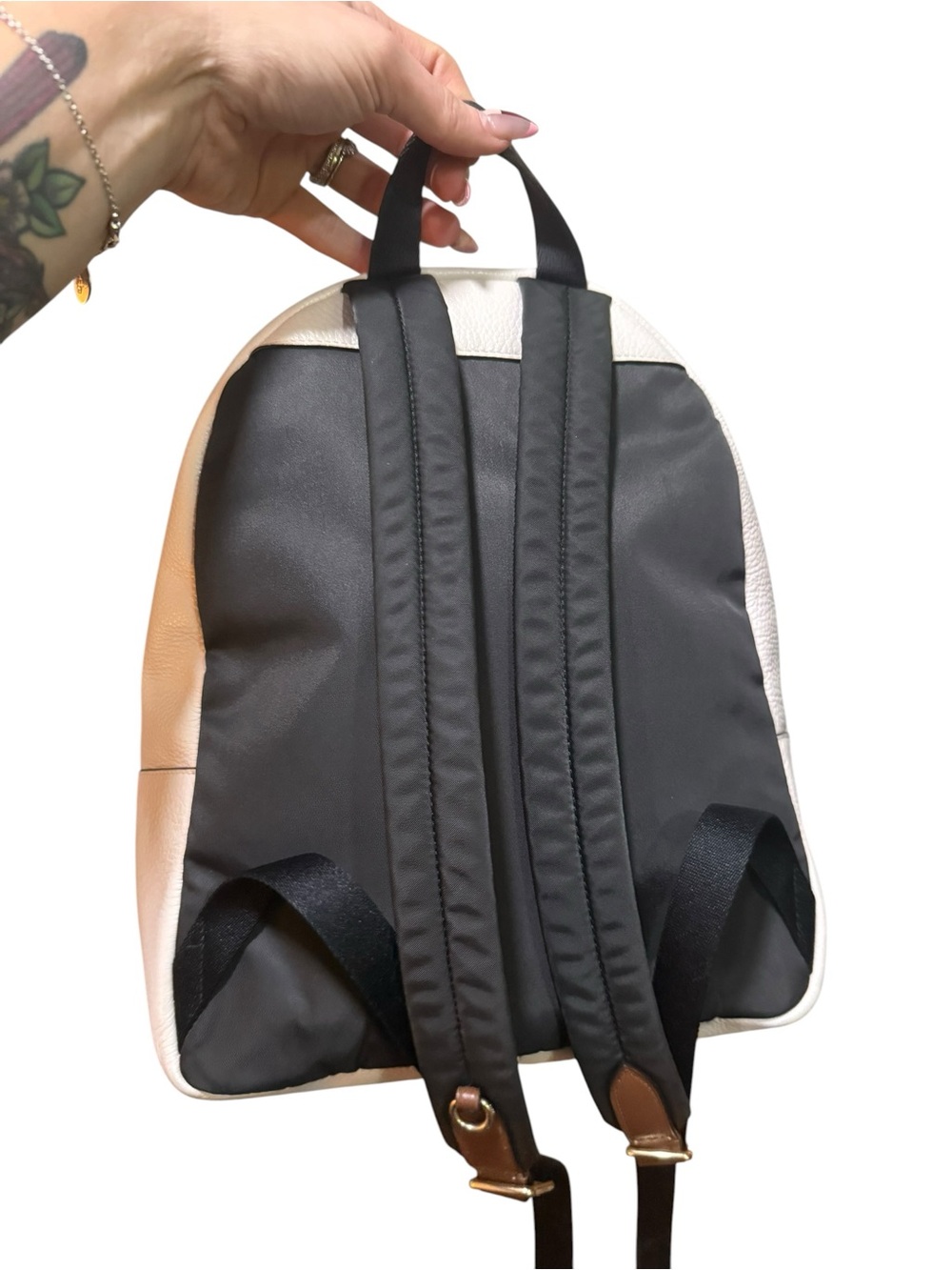 Coach x Gummy Bear White Pebbled Leather Backpack F76656 Limited Edition - Picture 3 of 9
